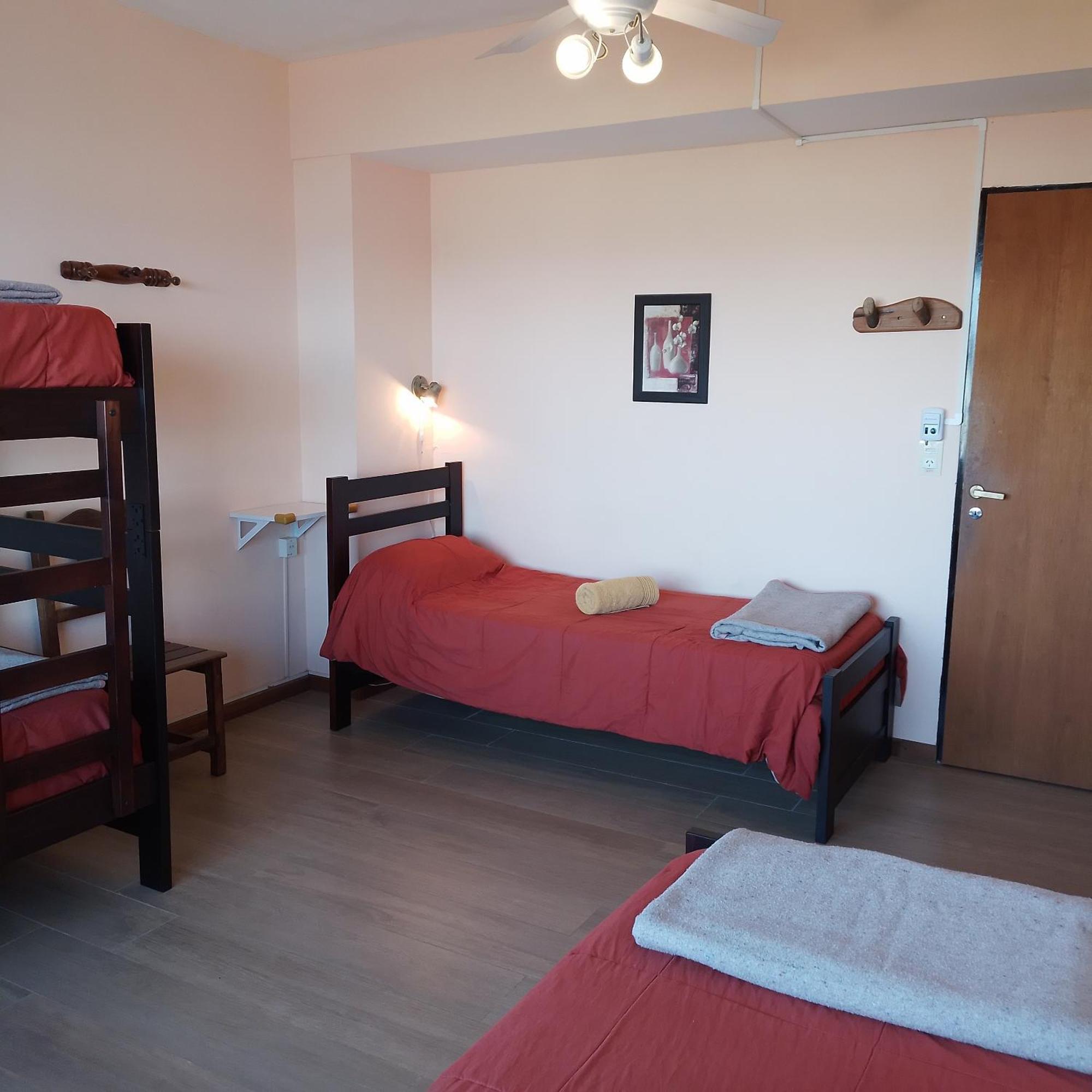 Penthouse 1004 Albergue *